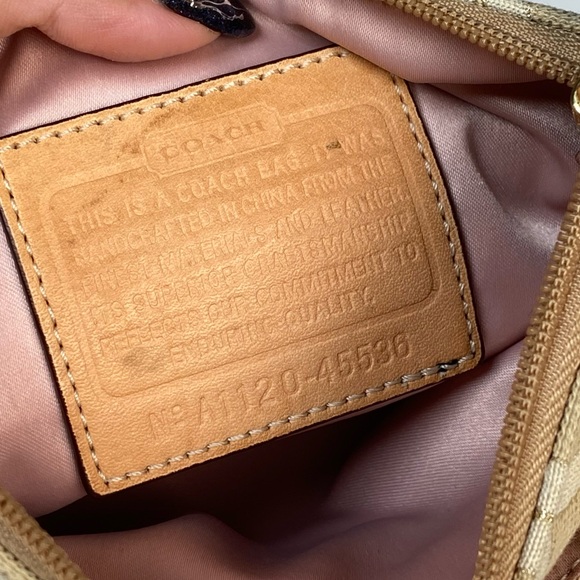 Coach Gold Metallic Signature Optic Art Swingpack Crossbody Bag 45536 - Picture 10 of 10